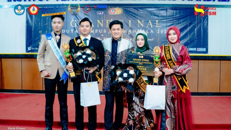 Grand Final Pemilihan Duta Kampus ITS Mandala Jember 2025 Sukses Digelar, Satria dan Audrey Raih Gelar Juara
