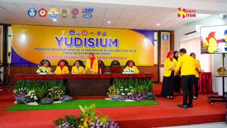 FEB ITSM SUKSES GELAR YUDISIUM PERIODE PERTAMA PROGRAM PASCASARJANA KE-14, SARJANA KE-43, DAN DIPLOMA TIGA KE-33.